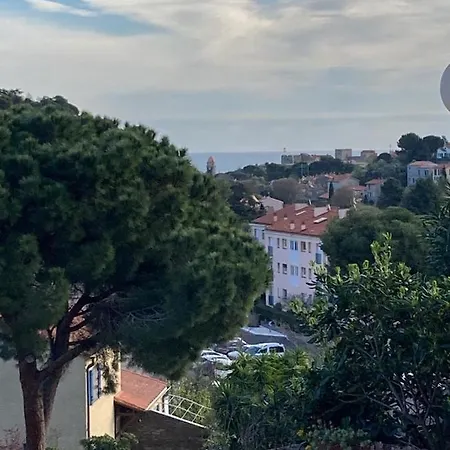 Elsa & David Apartment